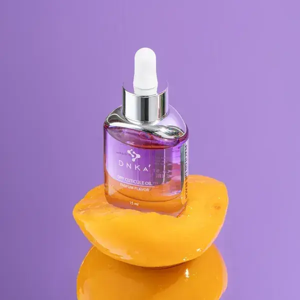 Aceite de Cutículas DNKa Dry Oil Melocotón en la Playa — Nutritivo