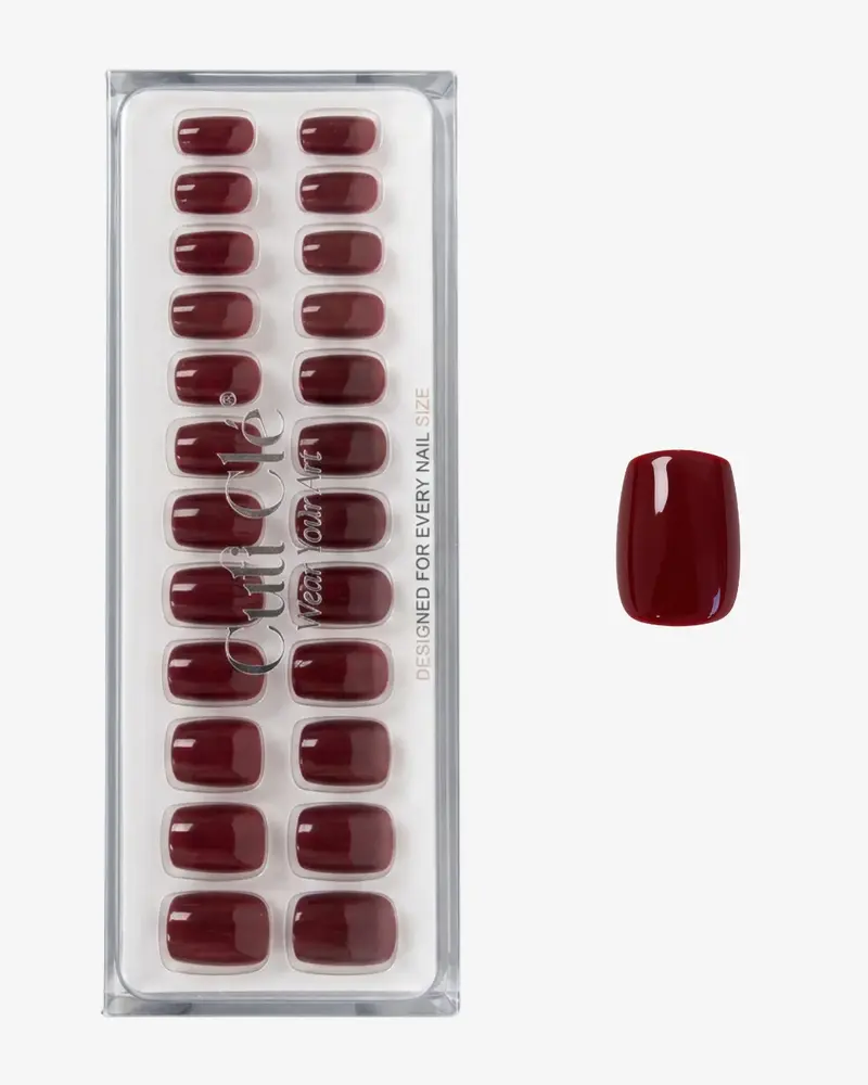 Cherry Noir Cuadrada Corta