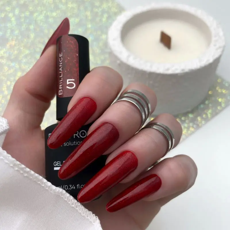 Esmalte en Gel Brilliance DE LA RO 05 · 10 ml — Rojo Brillante