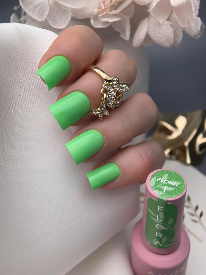 Esmalte en gel DE LA RO FLORA 01 12 ML