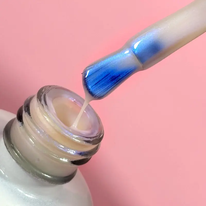 Esmalte Lunar Baddie BLUE AURORA de