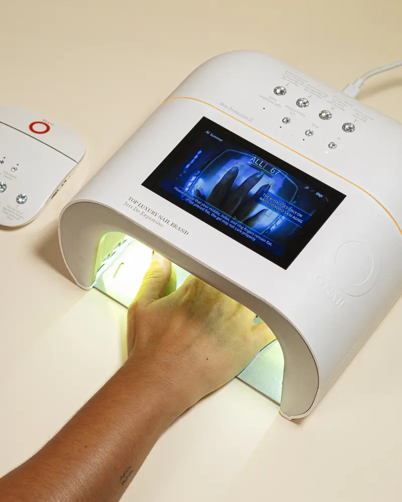 Lámpara O'Nail IA Blanca — Lámpara Profesional con Inteligencia Artificial.
