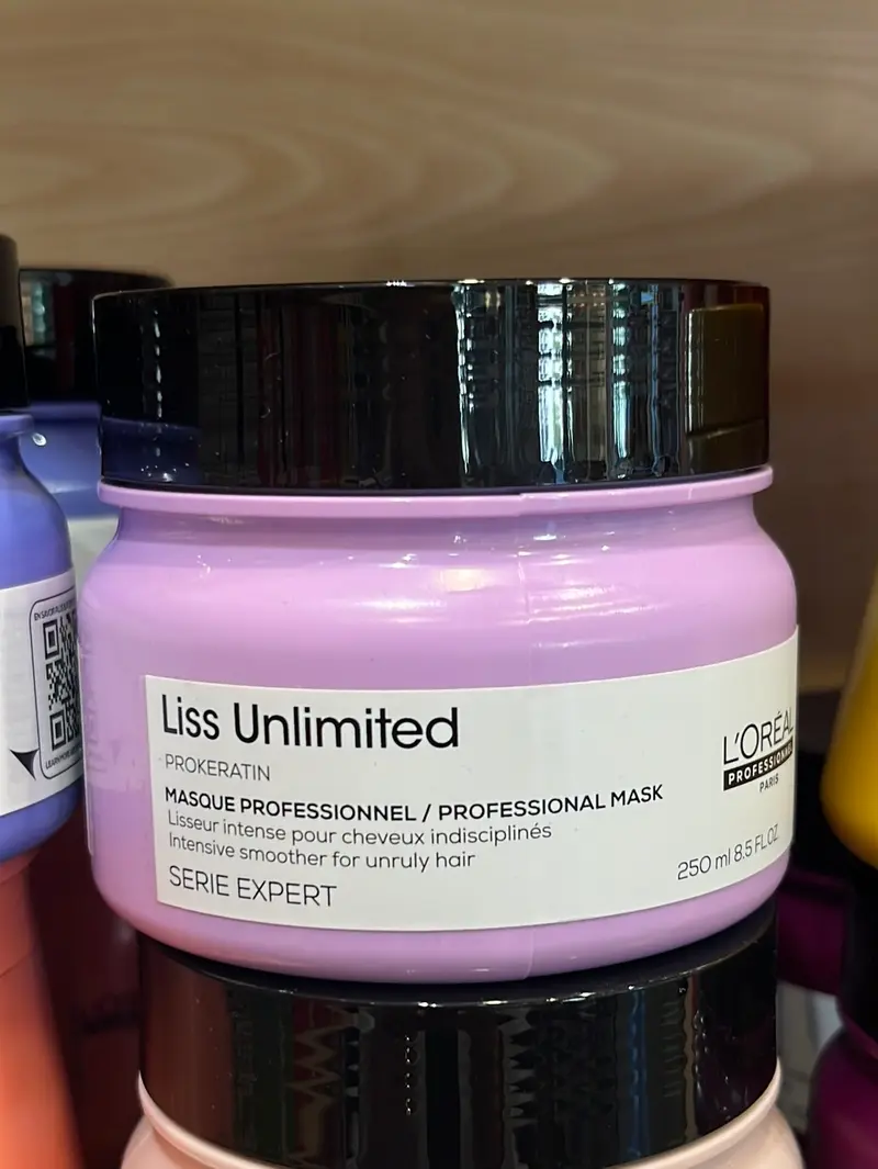 L’Oreal Serie Expert Liss Unlimited Pro-Keratin Mascarilla 250 ml