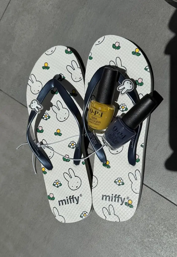 Pack Chanclas Miffy OPI