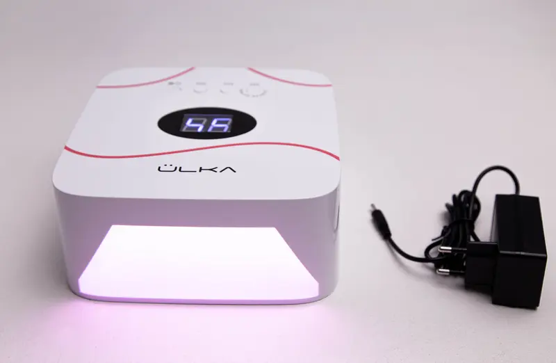 ULKA LÜMOS UV/LED Lamp (with rechargeable battery)