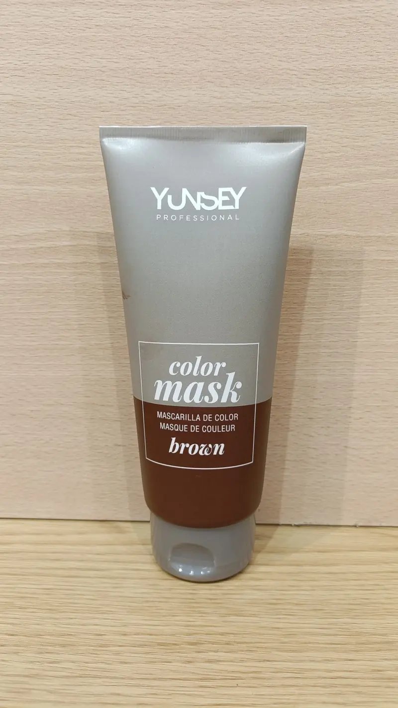 Yunsey Mascarilla de Color Marron 200 ml
